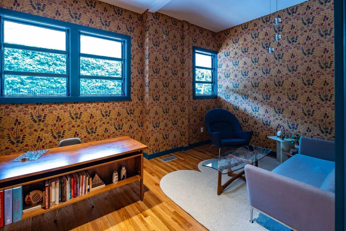 Dr. Khera-McRackan OBGYN image